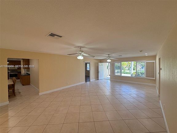 5th image of 2271 SW 30th Ter