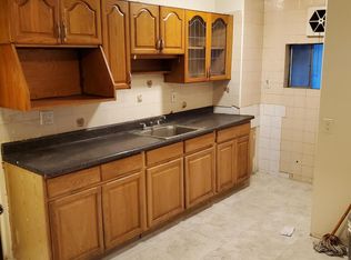 2066 Matthews Ave FLOOR 1, Bronx, NY 10462
