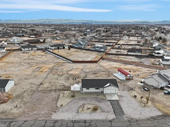 4468 Hawk Dr, Fallon, NV 89406