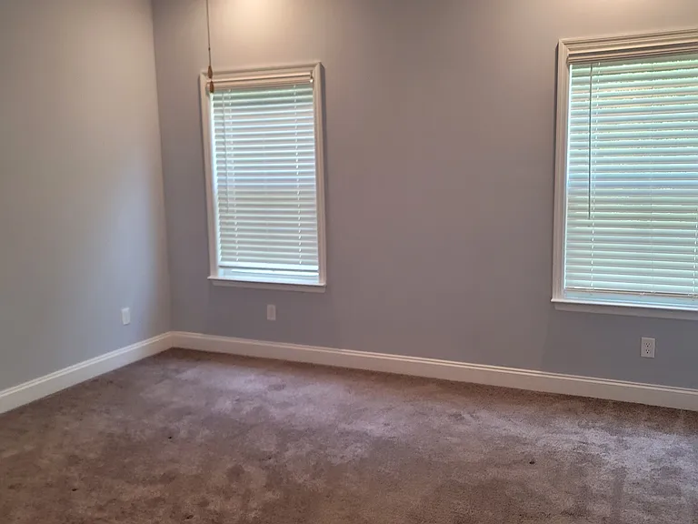1654 Goshen Rd — Photo 6