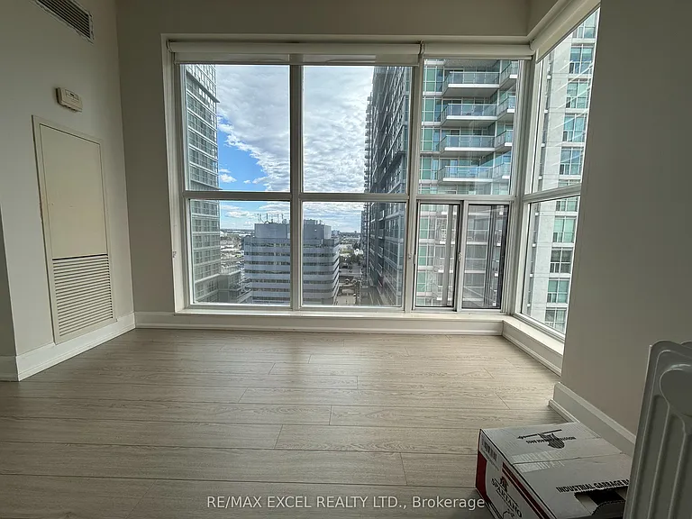 60 Town Centre Ct #1207 — Photo 17