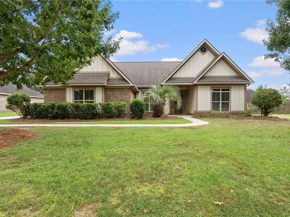 27838 Annabelle Ln, Daphne, AL 36526