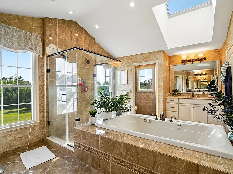 3 Balmoral Dr — Photo 21