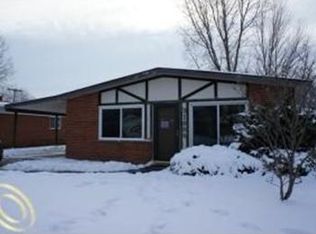 1664 Moulin Ave, Madison Heights, MI