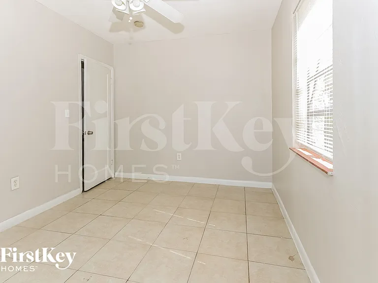 3025 Robert Rd — Photo 10
