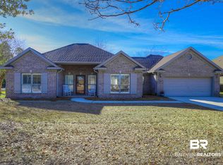 101 Petz Ave, Fairhope, AL 36532