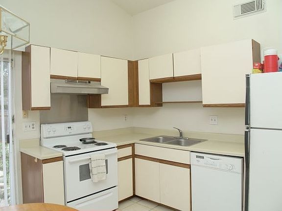 Open kitchen