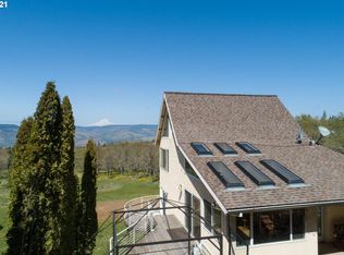 2010 State Rd, Mosier, OR 97040