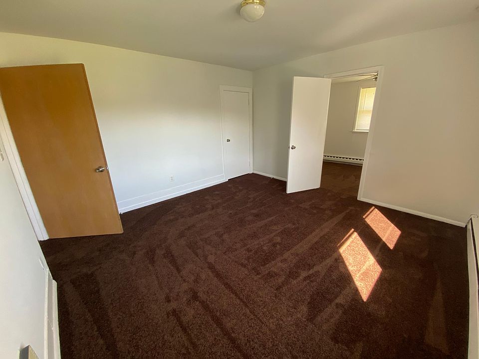 2115 Wilson Ave Bristol PA Zillow