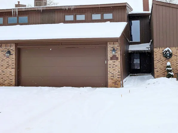 108 Riverview Blvd, Flushing, MI 48433