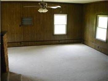 2nd image of 104 Arnette Dr