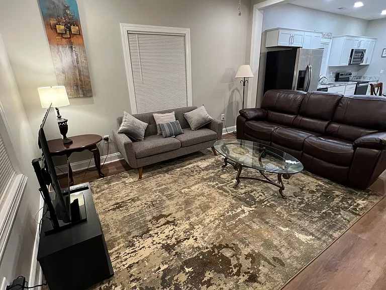 902 Rankin Ave — Photo 5