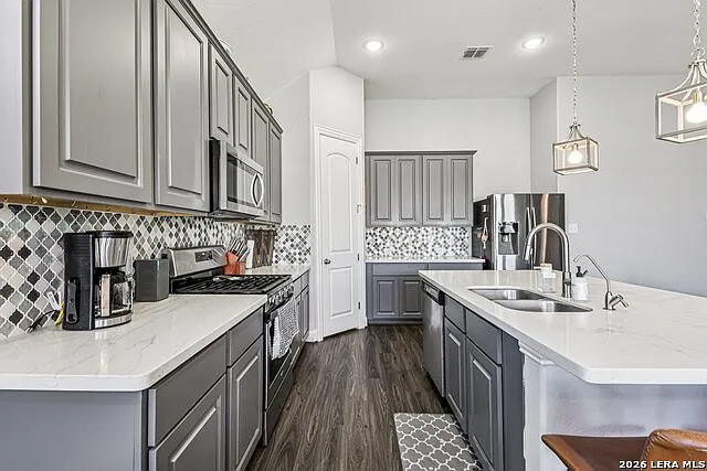 131 Dovetail St — Photo 16