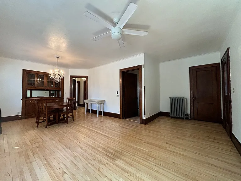 614 5th St NE — Photo 25