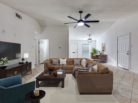 2nd image of 108 Mariana Dr