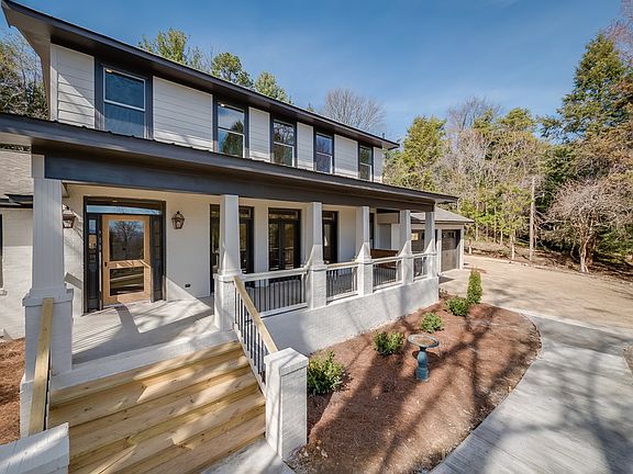 Inviting covered front porch...