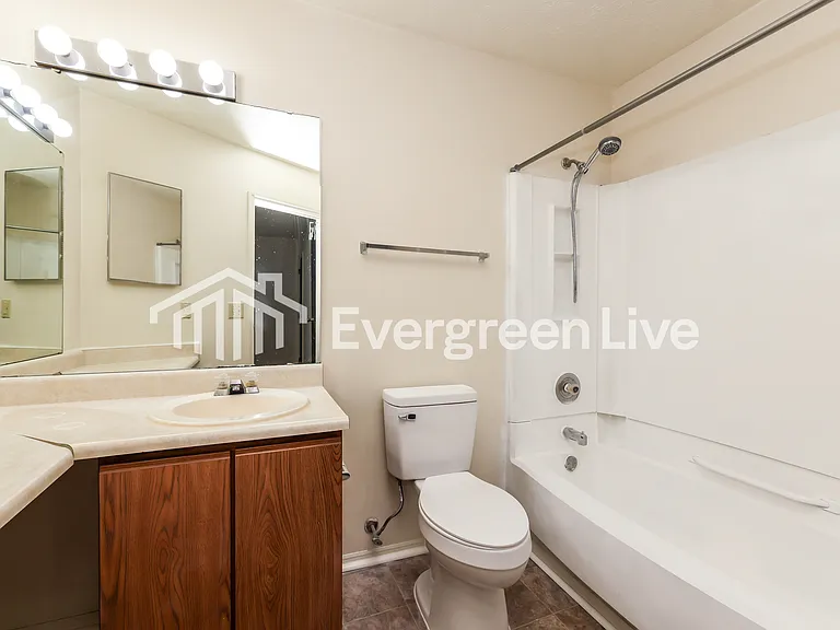 9727 Nettleton Park — Photo 8