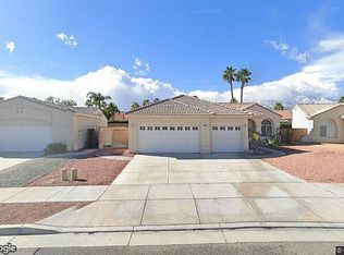 68261 Riviera Rd, Cathedral City, CA 92234