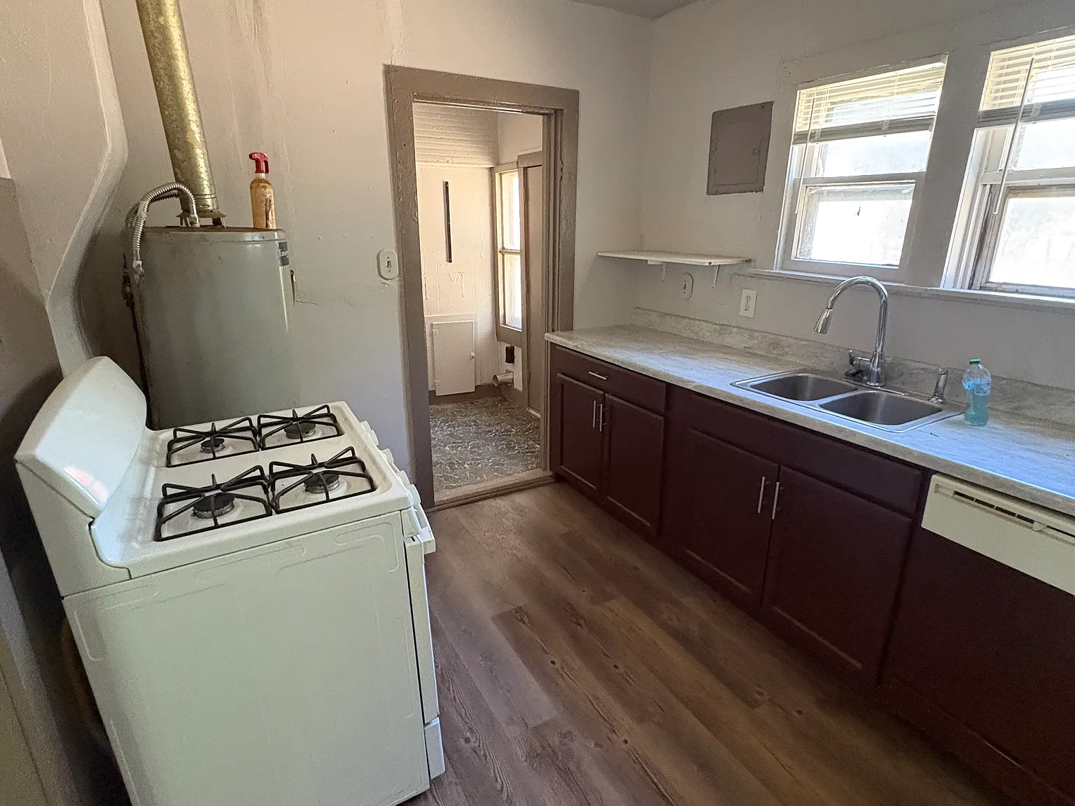 2 bed, 1000 sqft, $800 — Photo 4