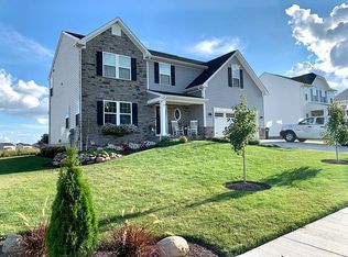1660 Gate House St NE, Canton, OH 44721