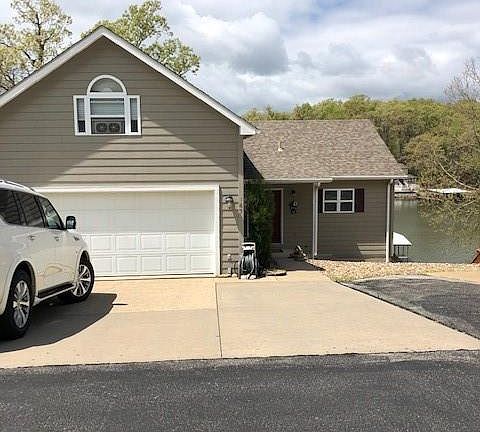2nd image of 165 Cimmaron Bay Cir