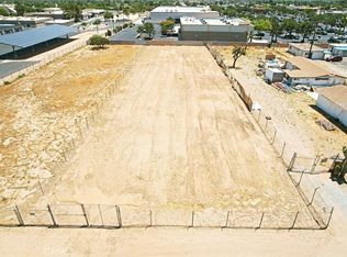 25 Tamarisk Ave, Hesperia, CA 92345
