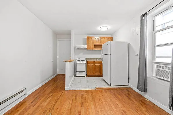 Rented by Douglas Elliman | media 8