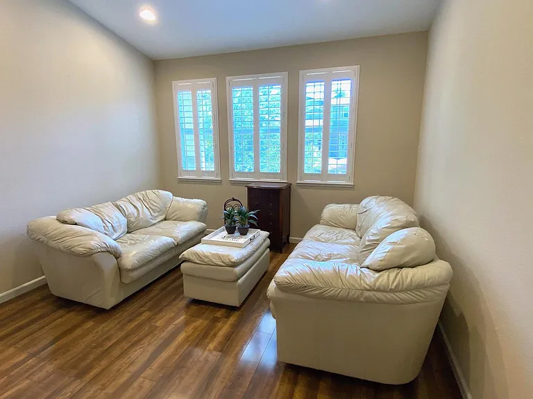 125 El Paseo Cir — Photo 8