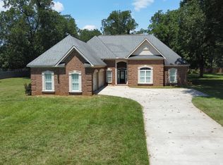 64 Eli Way Dr, Byron, GA 31008