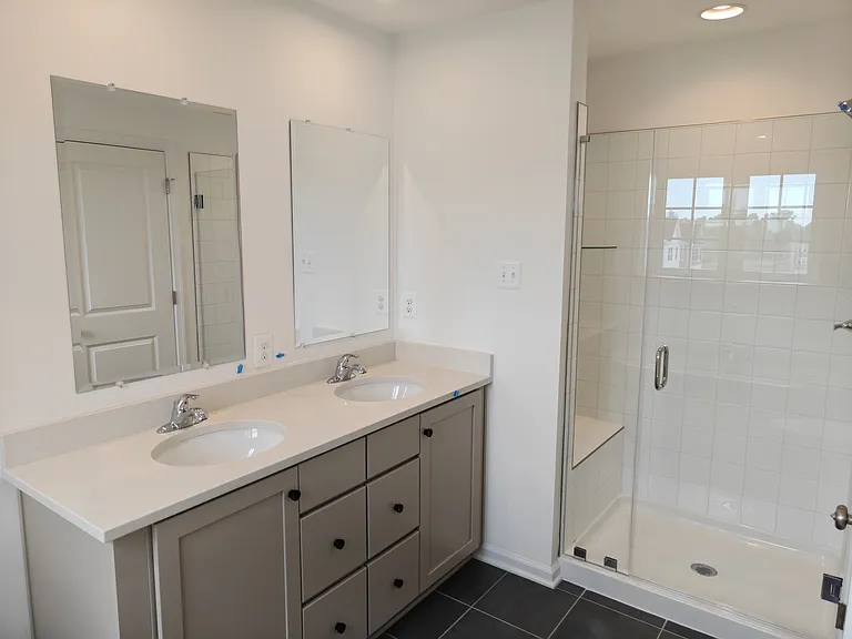 503 Fontana Cir — Photo 22