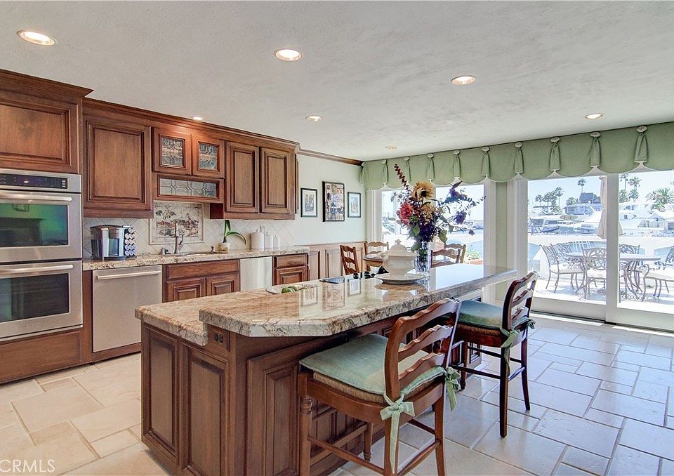 17017 Edgewater Ln, Huntington Beach, CA 92649 Zillow