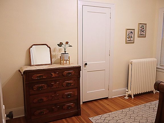 5th image of 2141 Minneapolis Ave #1