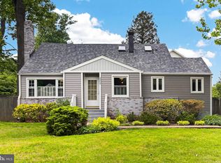3304 Slade Run Dr, Falls Church, VA 22042