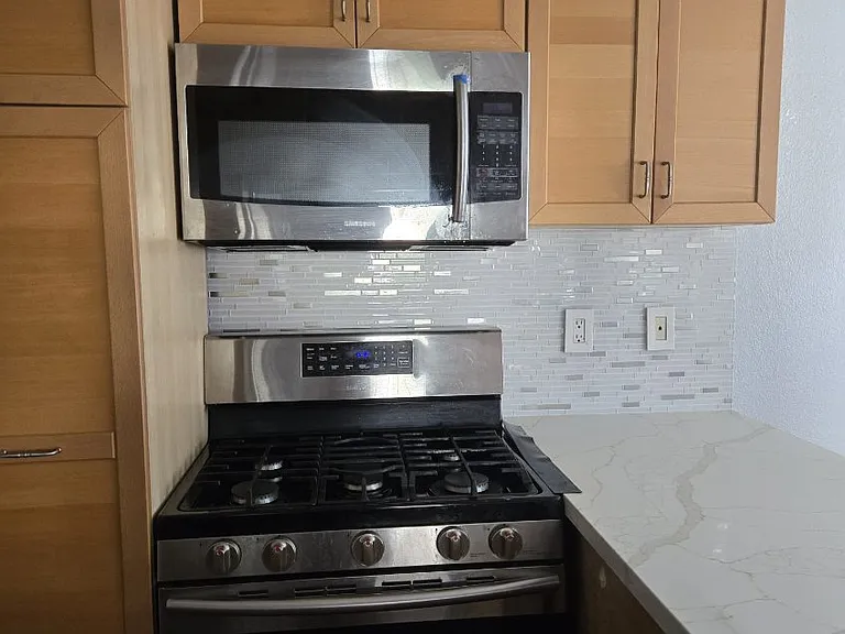 6905 Coral Rock Dr — Photo 11