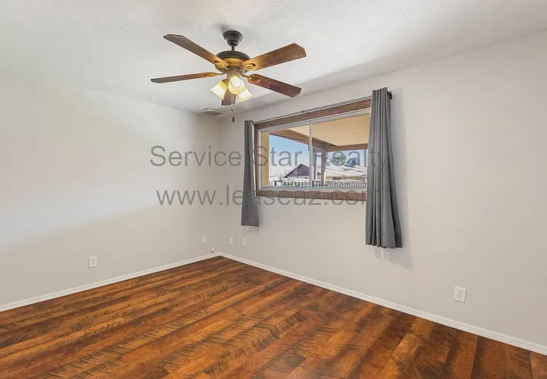 5513 W Waltann Ln — Photo 21