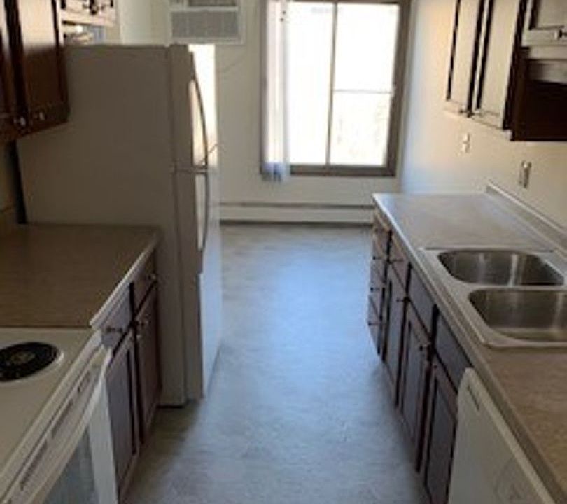 2nd image of 5625 Xerxes Ave S #35-106
