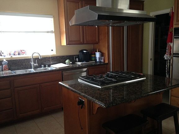 4th image of 4729 Pescadero Ave
