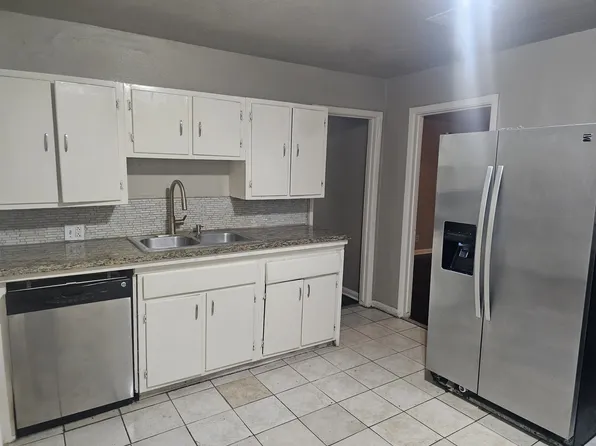 3021 Sunbeam St, Houston, TX 77051