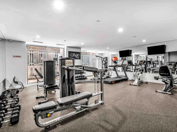 261 West 28th Street image 9 of 11