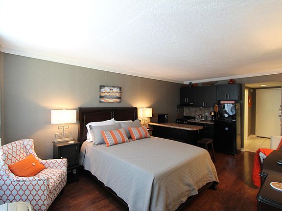 5th image of 1700 Clinch Ave APT 201
