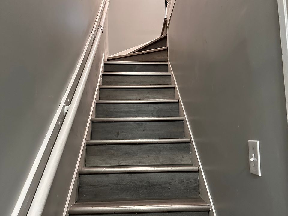 1st image of 423 Prescott Ave
