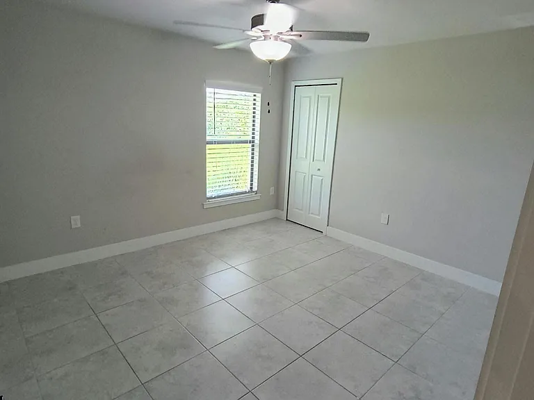 6311 Astoria Ave — Photo 17