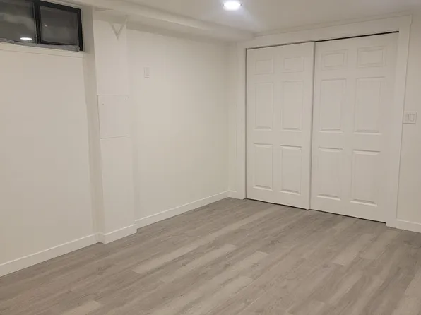 710 S Dennis St #B, Kennewick, WA 99336