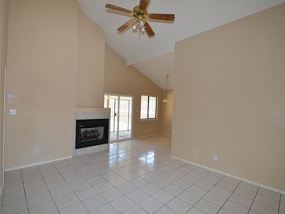 5th image of 11921 Rembrandt Ln