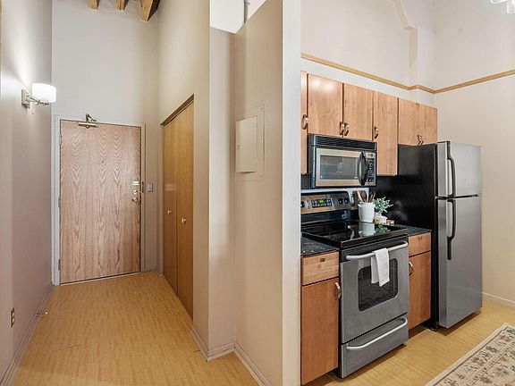 3rd image of 400 N 1st St #614