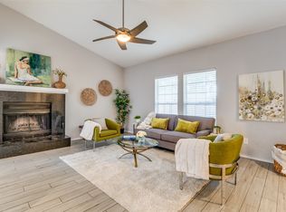 2149 Country Villa Dr, Carrollton, TX 75006