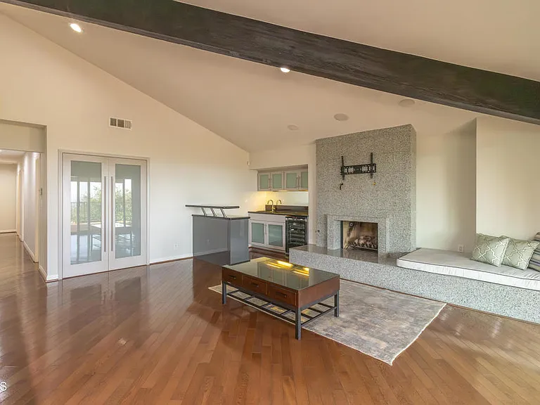 1212 Arno Dr — Photo 20