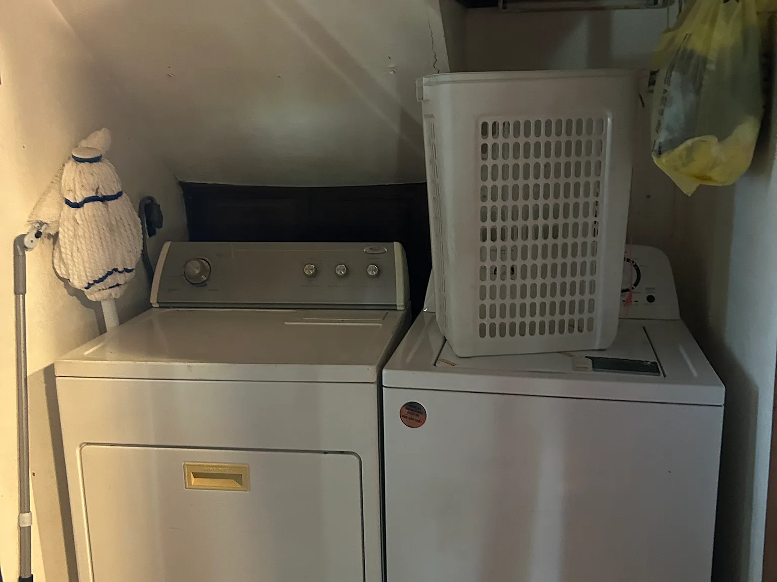 2 bed, 1088 sqft, $1,650 — Photo 4