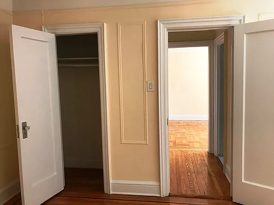 Rented by Prime Realty | media 11