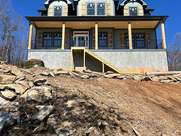 4th image of 446 N Glassy Mountain Rd